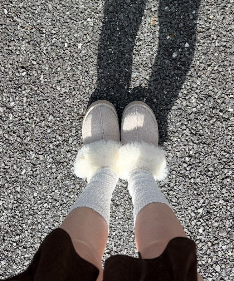 큐티 복슬 털 어그 스릴퍼 아이보리