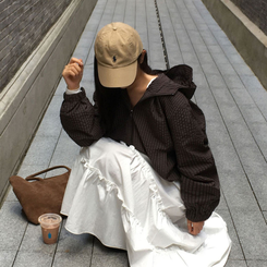 フードチェックウィンドブレーカー  BROWN