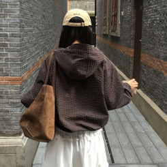 フードチェックウィンドブレーカー  BROWN