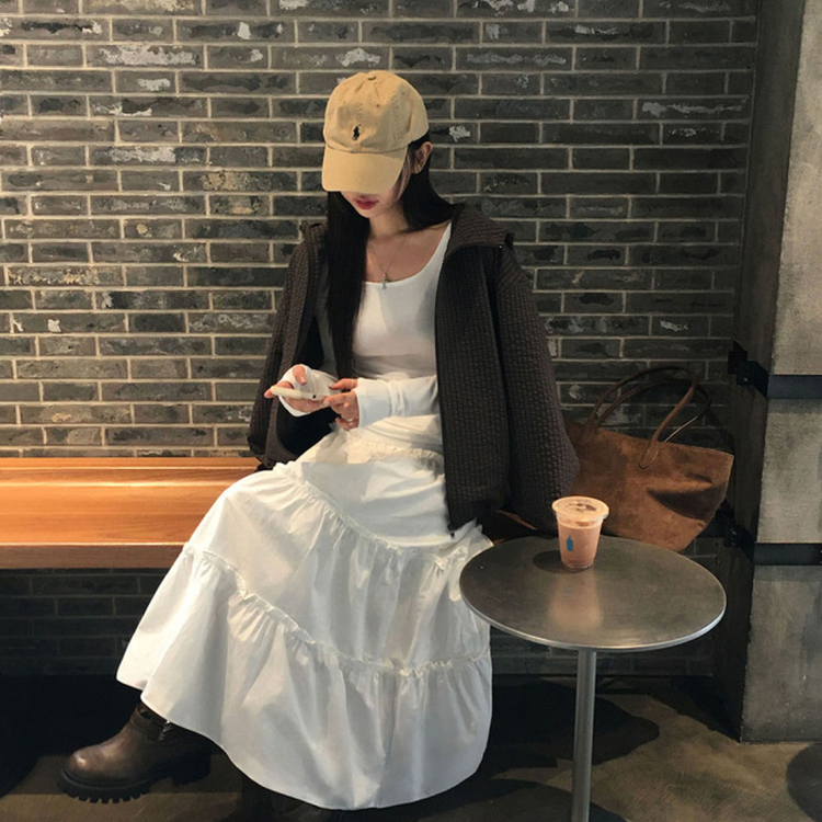 フードチェックウィンドブレーカー  BROWN