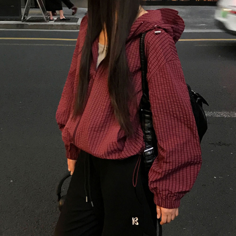 フードチェックウィンドブレーカー  BURGUNDY