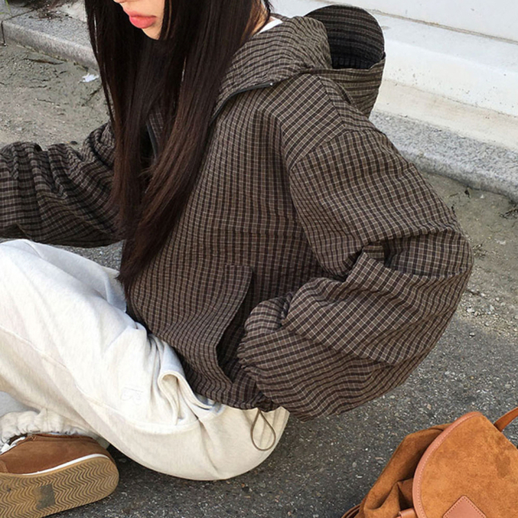 フードチェックウィンドブレーカー  KHAKI