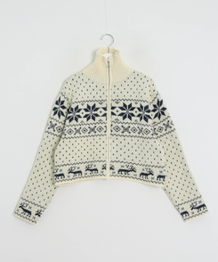 ノルディックニットジップアップ