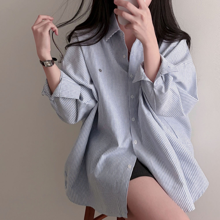 옥스포드 소재로 탄탄한스트라이프 왕오버핏 팬던트 셔츠 남방 네이비