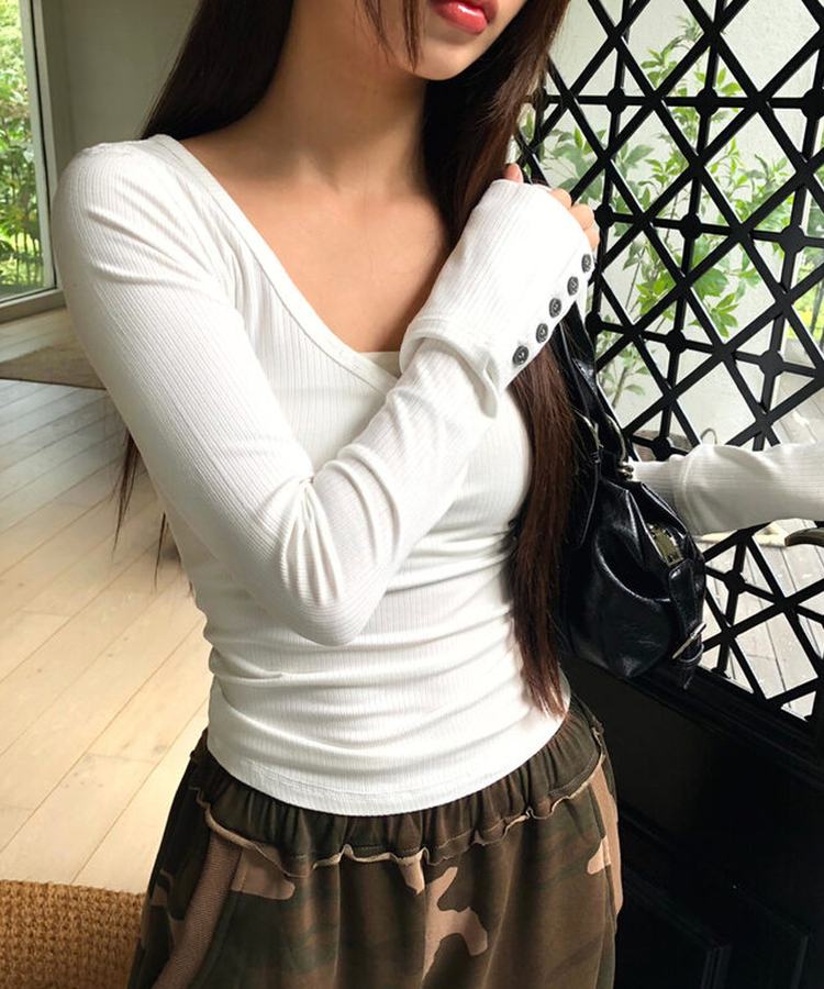 リブVネックスリムフィット長袖Tシャツ IVORY