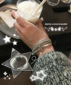 블레스 레이어드 큐빅 팔찌 화이트