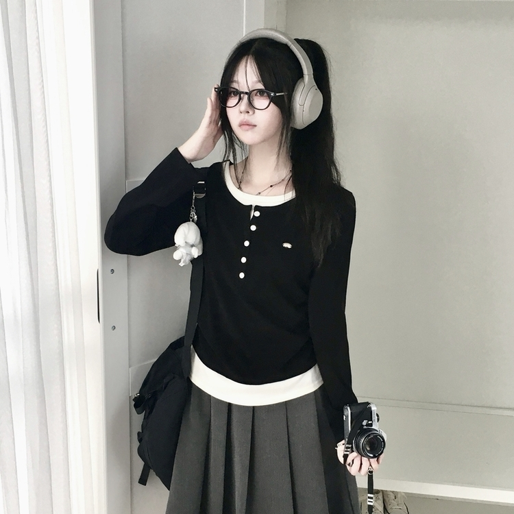 말라보이는 사이드 셔링 팬던트 레이어드 버튼 긴팔티셔츠 블랙