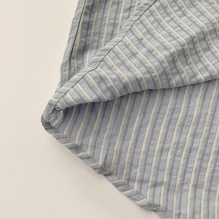 단독 또는 아우터로 스카이 가을 버튼 오버핏 카라 스트라이프 긴팔 셔츠