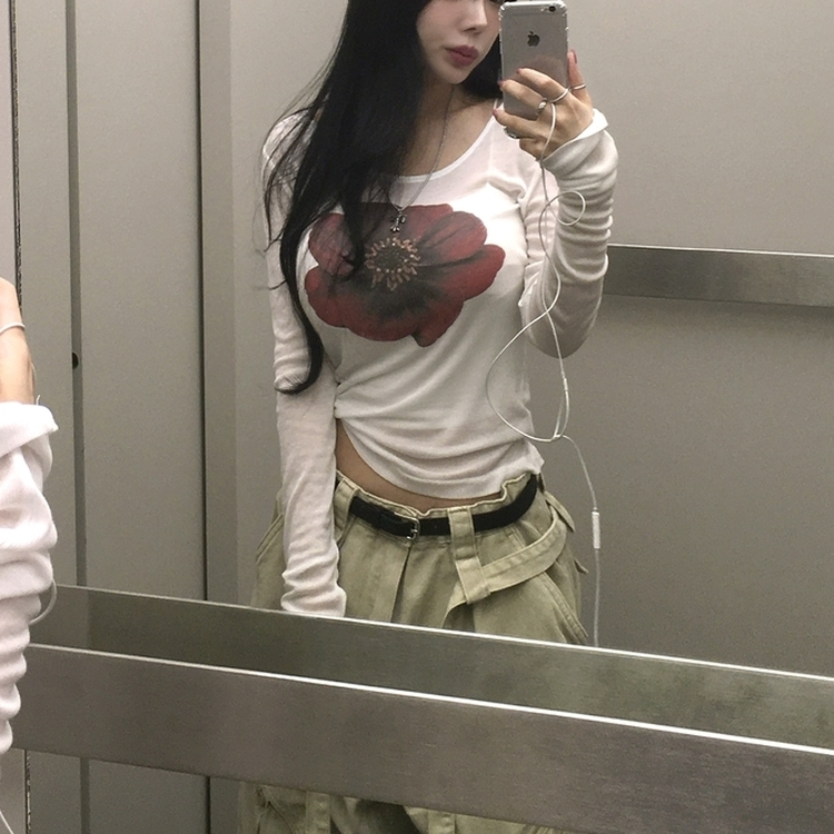 シースルーフラワーUネック長袖Tシャツ WHITE