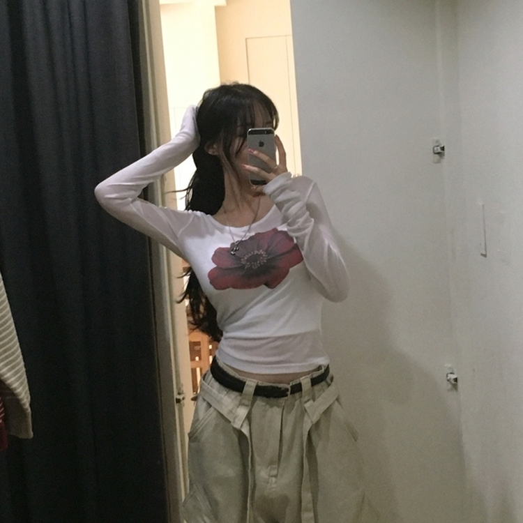 シースルーフラワーUネック長袖Tシャツ WHITE