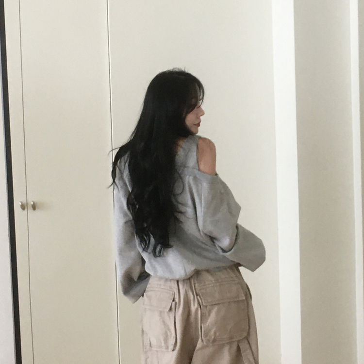 ルーズフィットワンオフショルダートレーナー MERANGE GRAY