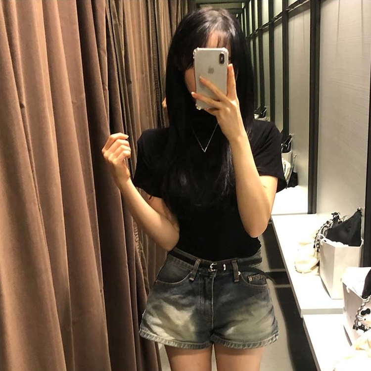 ハイネック半袖Tシャツ BLACK