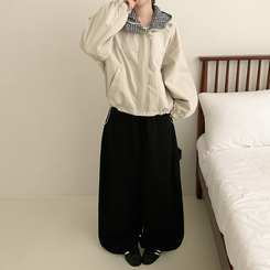 オーバーフィットチェックウィンドブレーカー BEIGE