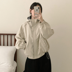 オーバーフィットチェックウィンドブレーカー BEIGE