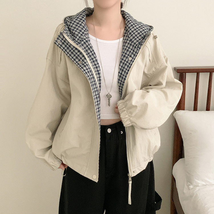 オーバーフィットチェックウィンドブレーカー BEIGE