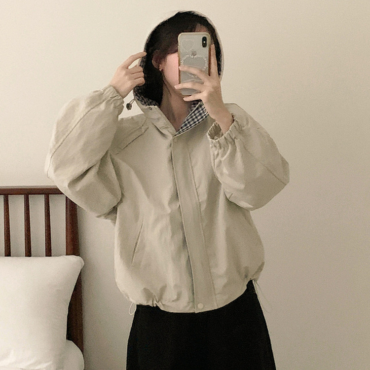 オーバーフィットチェックウィンドブレーカー BEIGE