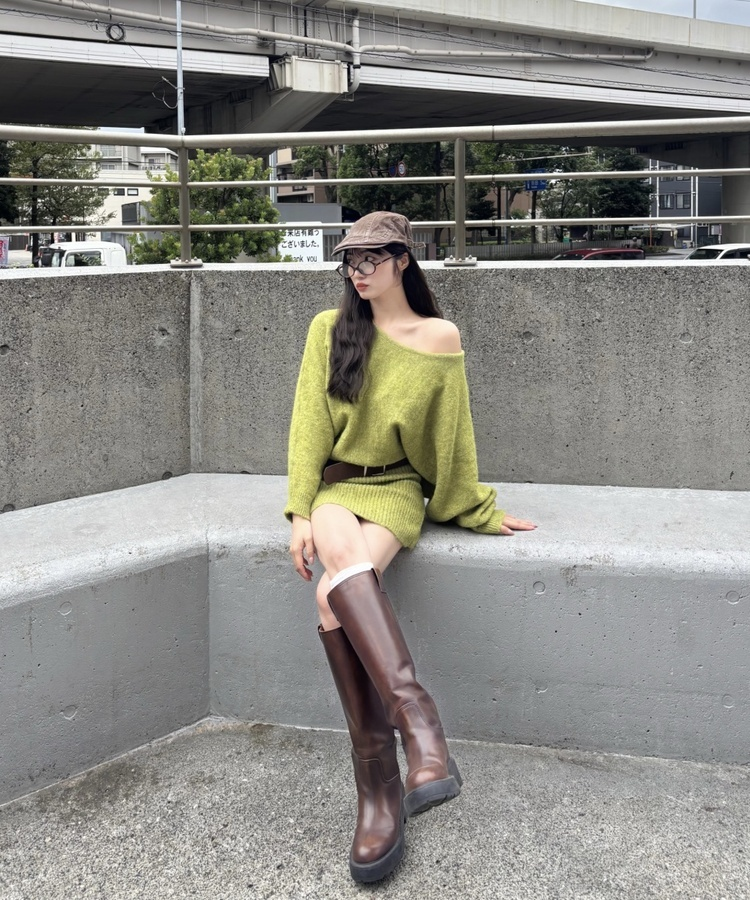 【ベルト付き】オフショルダーミニニットワンピース PASTEL GREEN