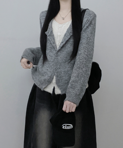 레블이중레이어드브이넥배색긴팔니트가디건 그레이