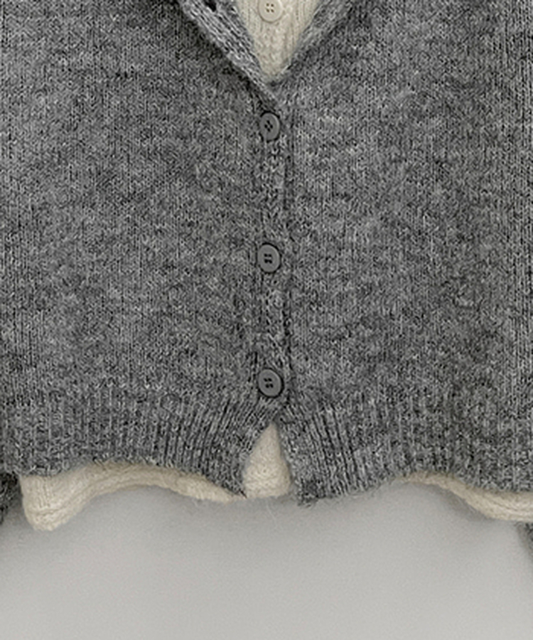 레블이중레이어드브이넥배색긴팔니트가디건