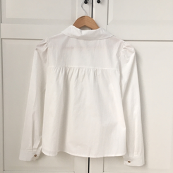 긴팔ver 모리걸 라운드카라 셔링 우드 투버튼 긴팔 블라우스