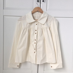 긴팔ver 모리걸 라운드카라 셔링 우드 투버튼 긴팔 블라우스