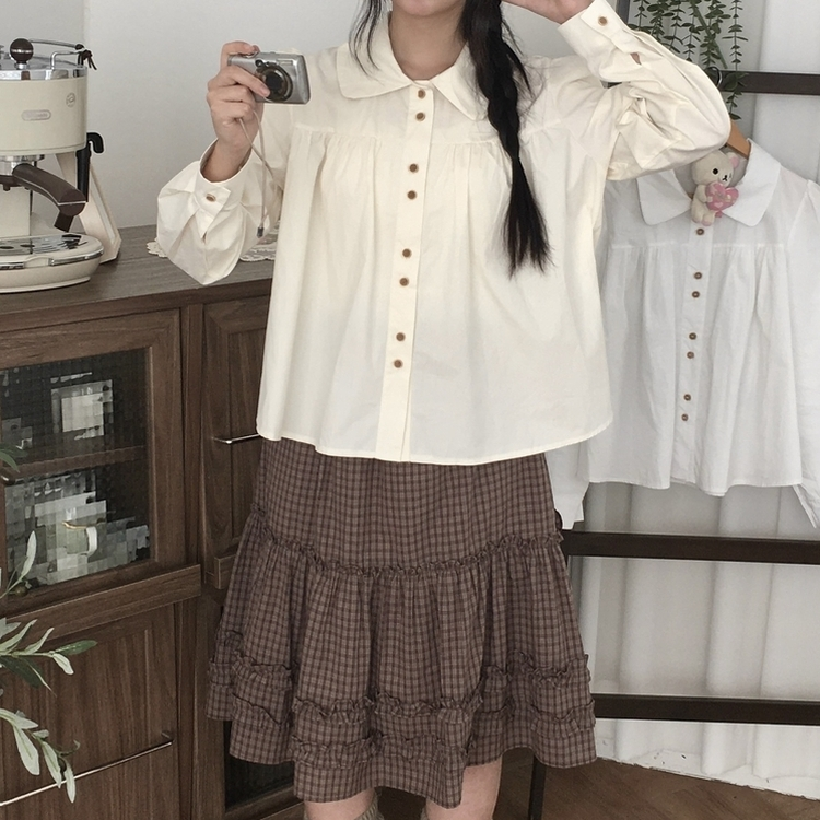 긴팔ver 모리걸 라운드카라 셔링 우드 투버튼 긴팔 블라우스 베이지