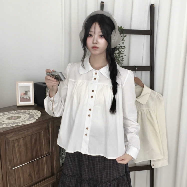 긴팔ver 모리걸 라운드카라 셔링 우드 투버튼 긴팔 블라우스 아이보리