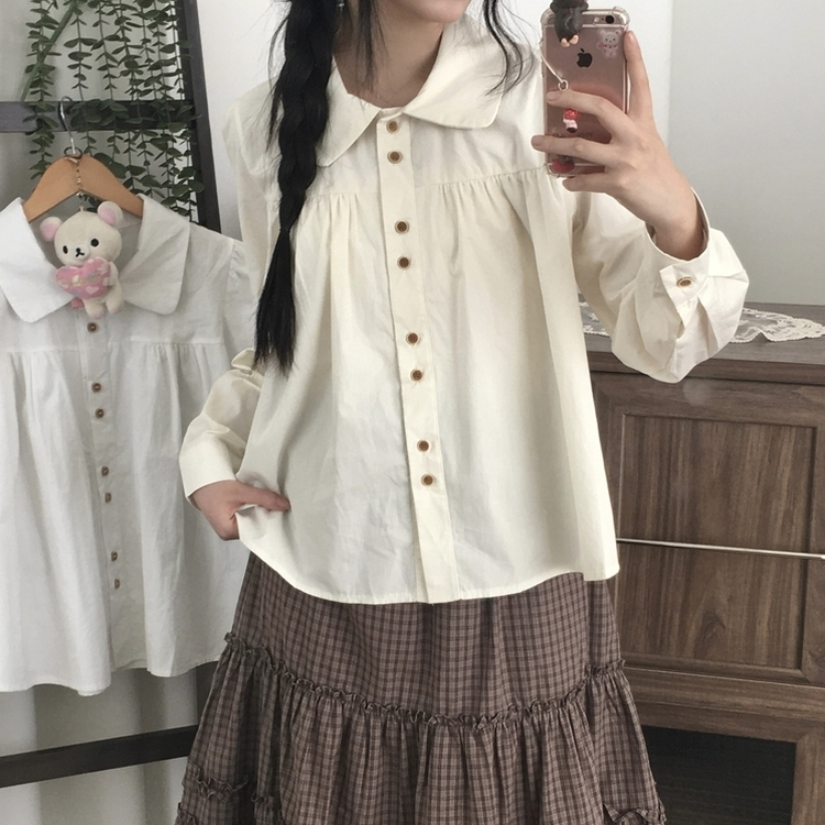 긴팔ver 모리걸 라운드카라 셔링 우드 투버튼 긴팔 블라우스 베이지