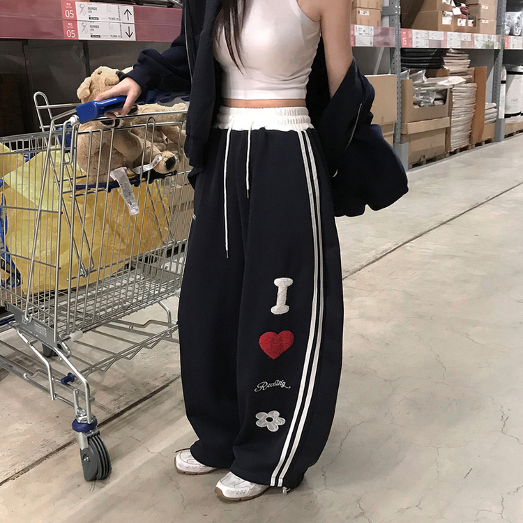 レタリングラブトレーニングワイドパンツ BLACK