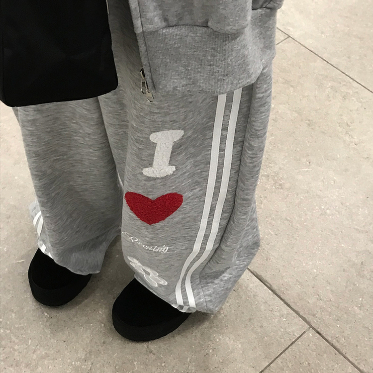 レタリングラブトレーニングワイドパンツ GREY