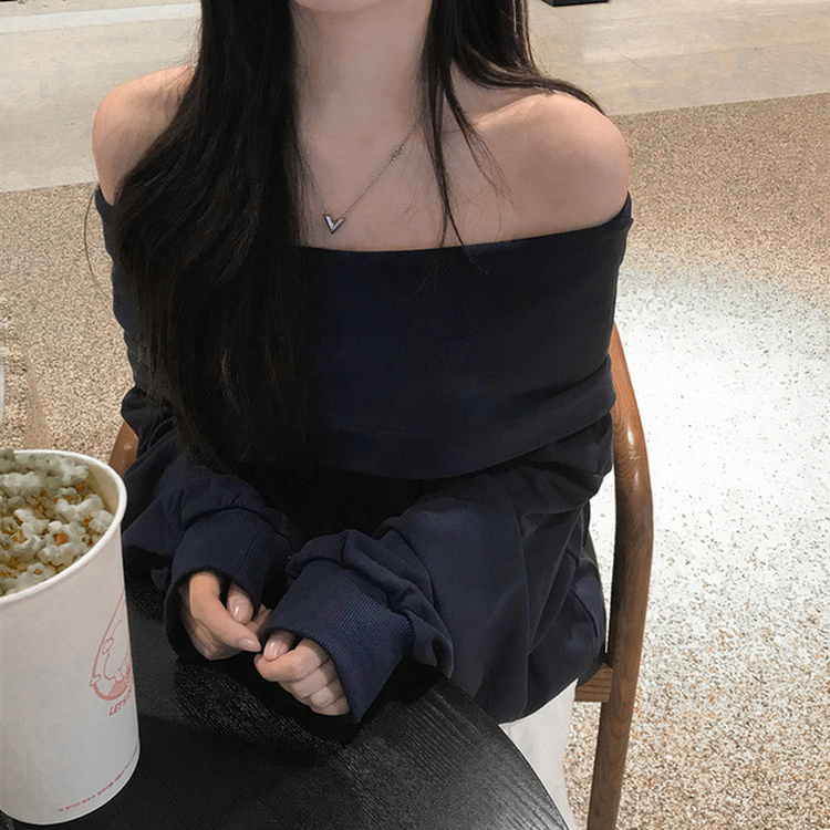 オフショルダーフード長袖Tシャツ｜長袖Tシャツ｜韓国