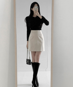 ラウンドネックニット BLACK