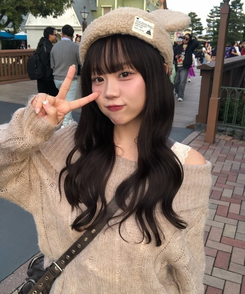 オフショルダーシースルーニット BEIGE