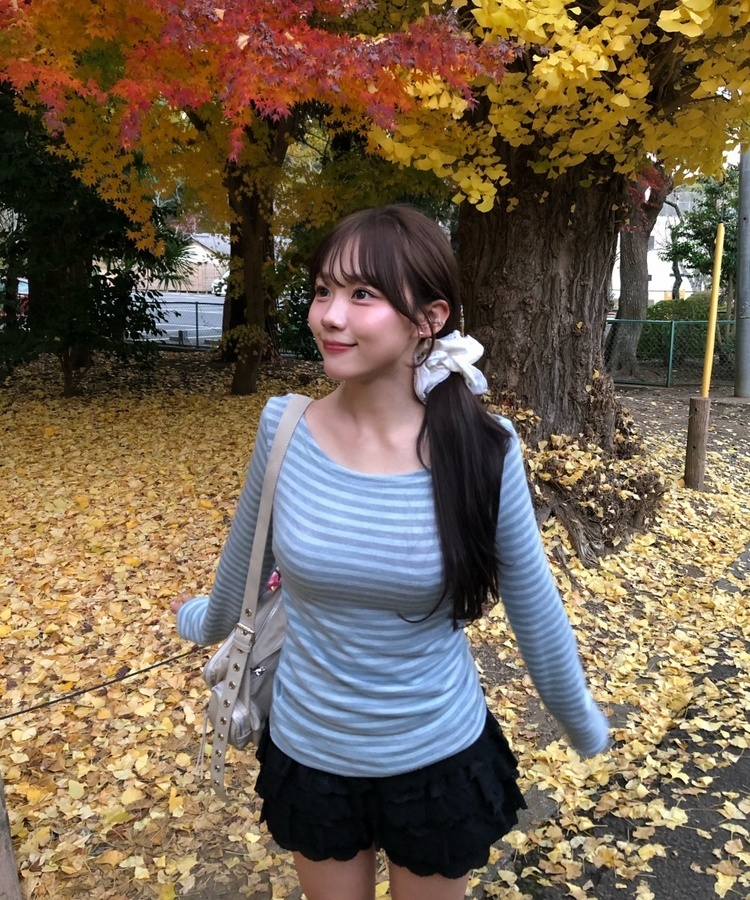 スリムフィットストライプ長袖Tシャツ SKY BLUE