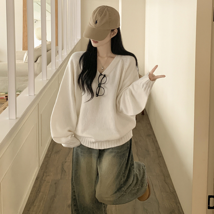 사이즈선택 도톰 나그랑 여리여리 오버핏 가을 겨울 오버핏 브이넥 니트 화이트