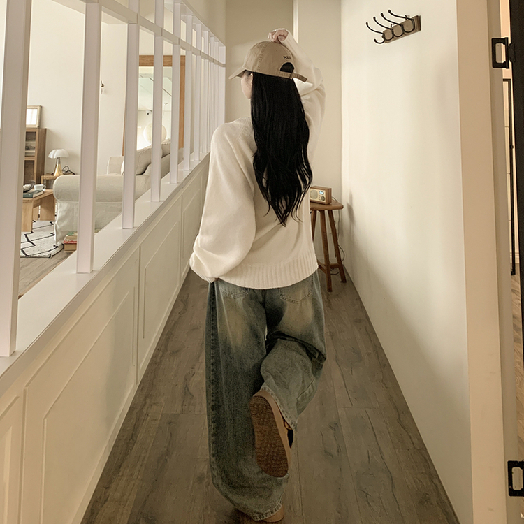 사이즈선택 도톰 나그랑 여리여리 오버핏 가을 겨울 오버핏 브이넥 니트 화이트