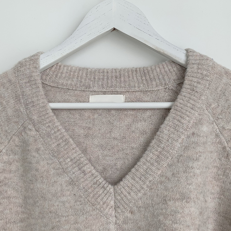 사이즈선택 도톰 나그랑 여리여리 오버핏 가을 겨울 오버핏 브이넥 니트