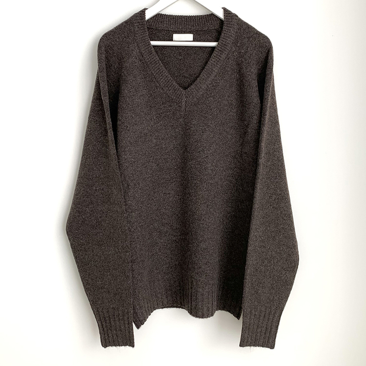 사이즈선택 도톰 나그랑 여리여리 오버핏 가을 겨울 오버핏 브이넥 니트