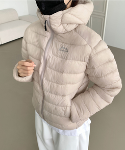 트렌디 경량 하이넥 2way 스트링 패딩 크림