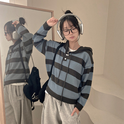 텐리 단가라 배색 스트라이프 버튼 후드 니트 소라