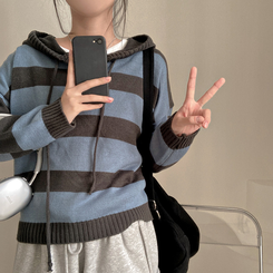 텐리 단가라 배색 스트라이프 버튼 후드 니트 소라