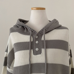 텐리 단가라 배색 스트라이프 버튼 후드 니트