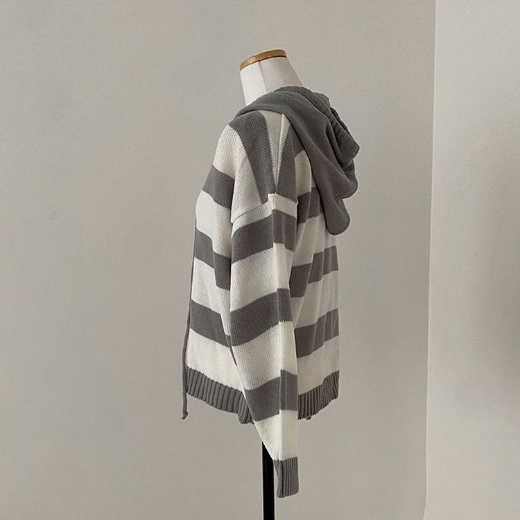 텐리 단가라 배색 스트라이프 버튼 후드 니트