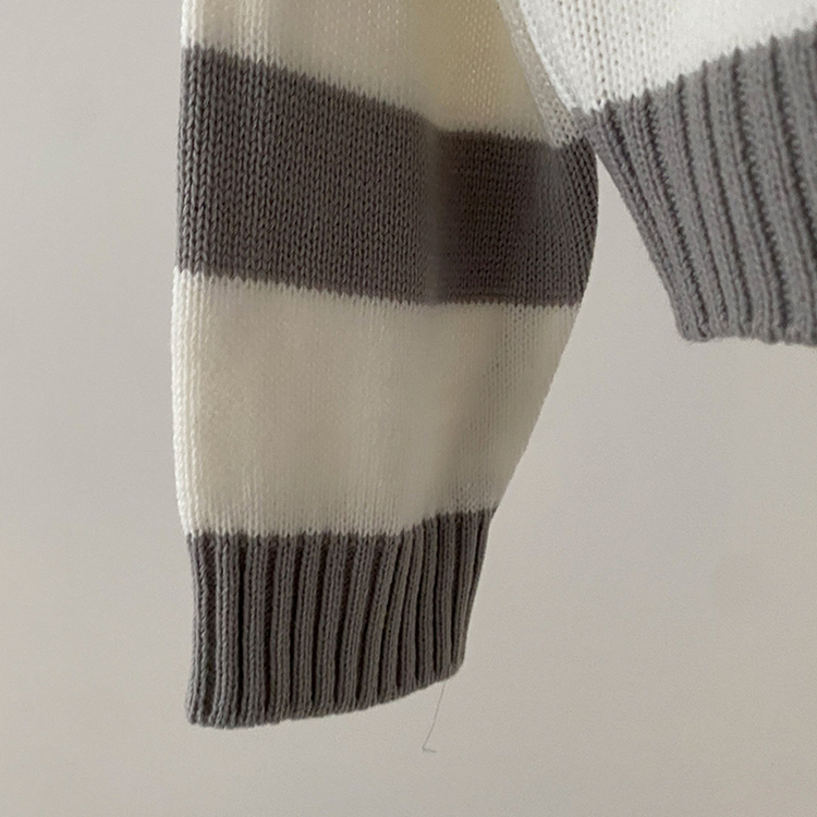 텐리 단가라 배색 스트라이프 버튼 후드 니트