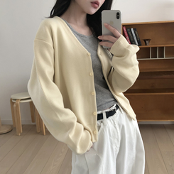 Vネックベージックカーディガン(13color) BEIGE