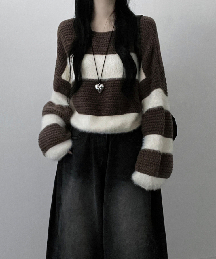 ワンストライプファークロップニット