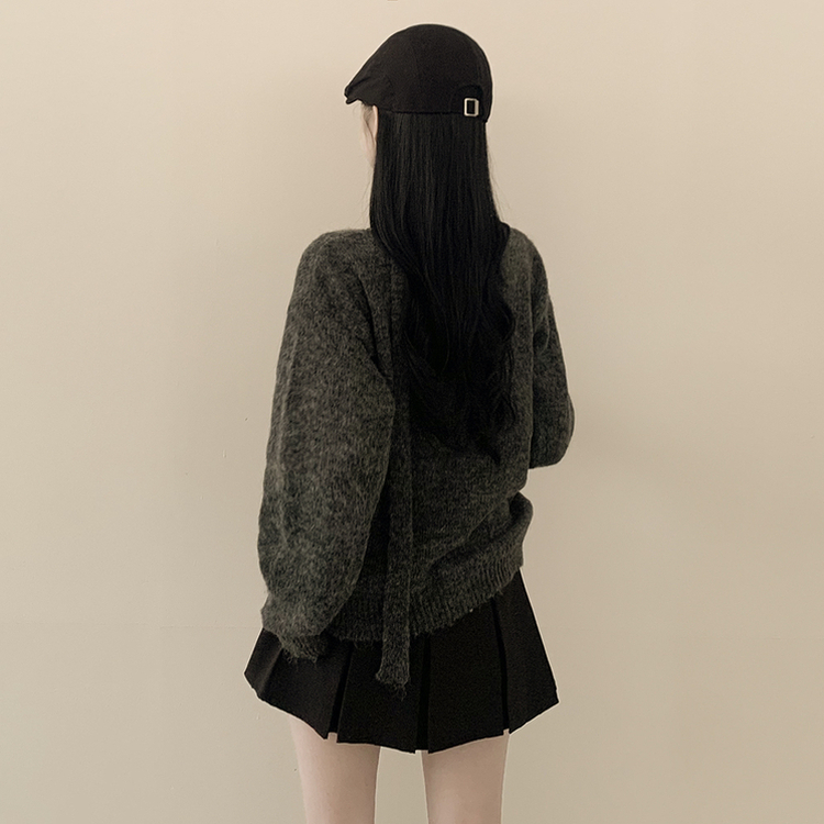 【マフラー付き】アンゴラVネックニット