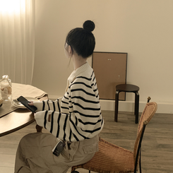 아방핏 단가라 레더패치 손목포인트 스트라이프 오버핏 카라 겨울 크롭 니트가디건 아이보리