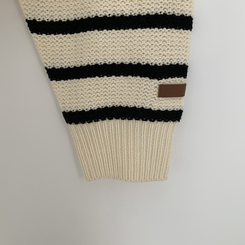 아방핏 단가라 레더패치 손목포인트 스트라이프 오버핏 카라 겨울 크롭 니트가디건