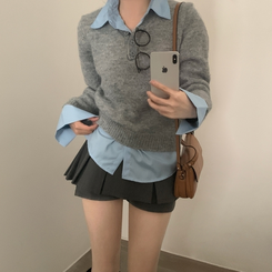 브론 레이어드 버튼 배색 카라 셔츠 브이넥 루즈핏 니트 그레이